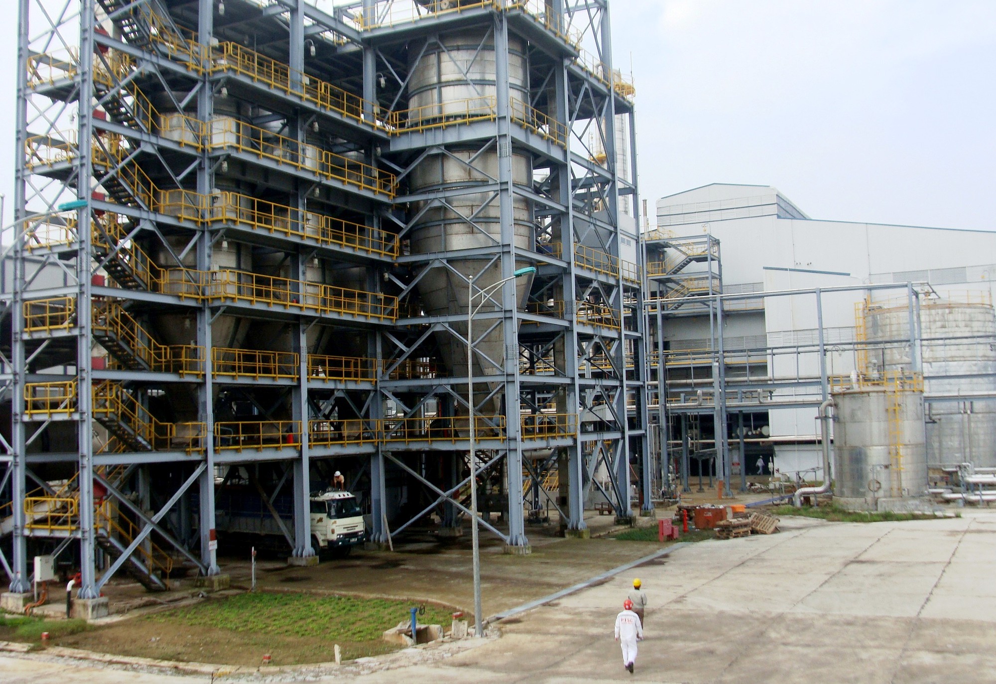 Nhịp sống trở lại tr&ecirc;n nh&agrave; m&aacute;y nhi&ecirc;n liệu sinh học 1.900 tỉ - Ảnh 3.