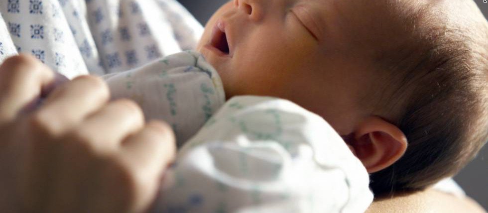 Cảnh báo bệnh liên quan đến tình dục và ăn uống