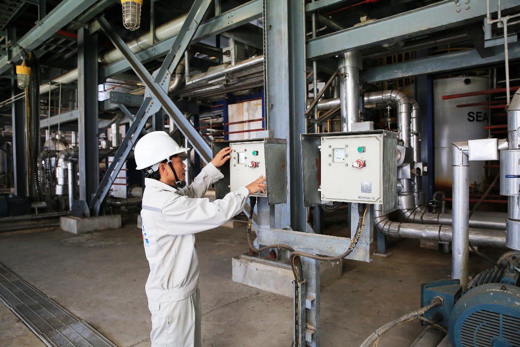 Nhịp sống trở lại tr&ecirc;n nh&agrave; m&aacute;y nhi&ecirc;n liệu sinh học 1.900 tỉ - Ảnh 9.