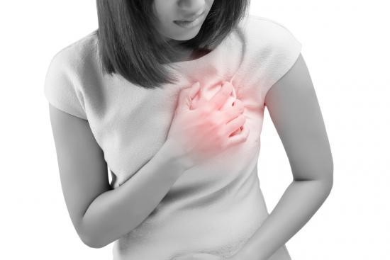 Bỗng nhi&ecirc;n bị đau ngực, bạn c&oacute; thể bị bệnh g&igrave;? - Ảnh 9.