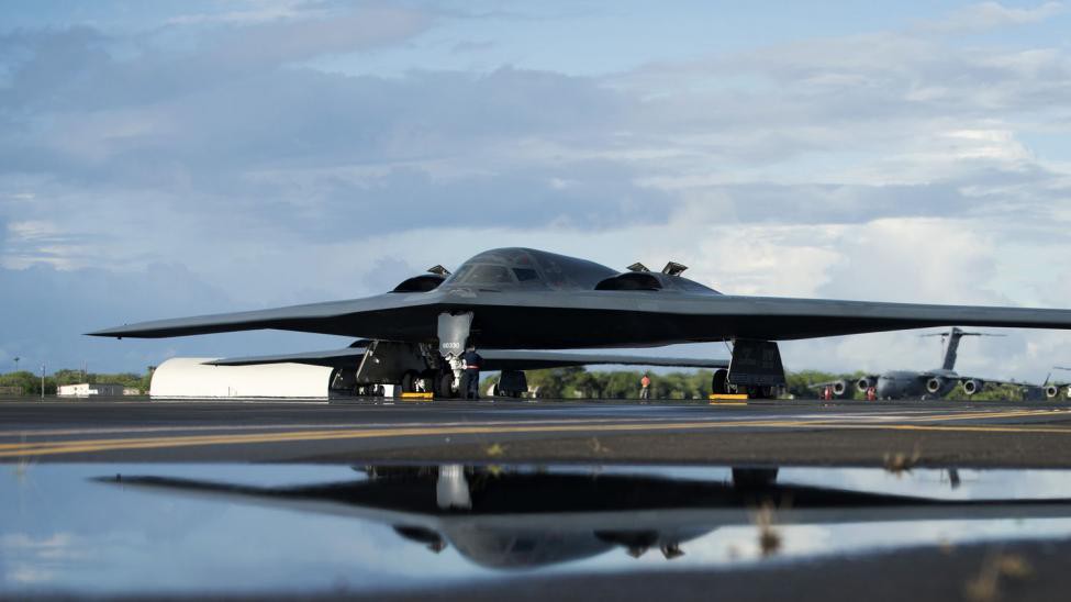 Mỹ đưa B-2 đến Hawaii, Trung Quốc ăn ngủ kh&ocirc;ng y&ecirc;n? - Ảnh 1.