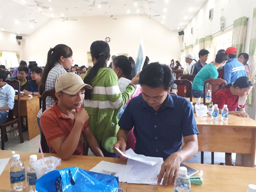218 công nhân khởi kiện đòi nợ lương, BHXH - Ảnh 1.
