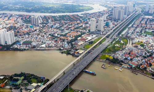 B&ugrave;ng nổ trung t&acirc;m mua sắm ở r&igrave;a TP HCM - Ảnh 1.