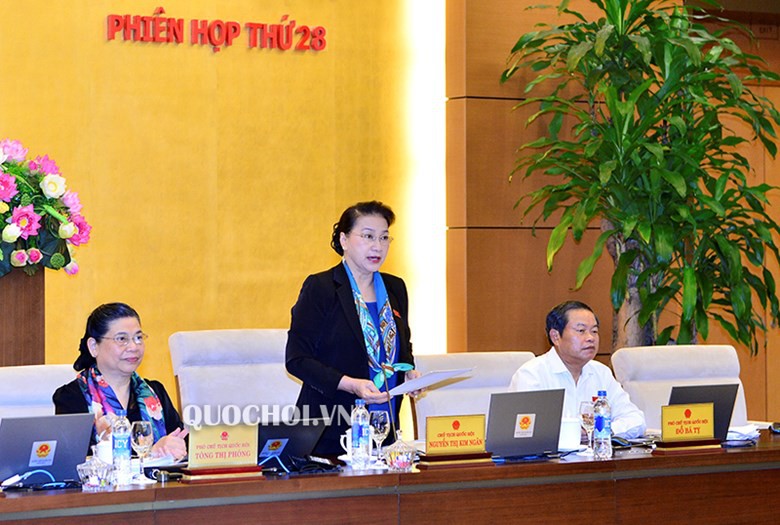 Chủ tịch Quốc hội: Nhiều người giàu lên, thành đại gia bất động sản từ đất đai