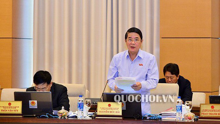 Tăng lương chưa đi đôi với tinh giản biên chế