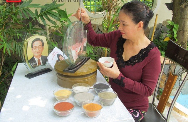 Chân dung người phụ nữ có đôi tay vàng - Ảnh 5.