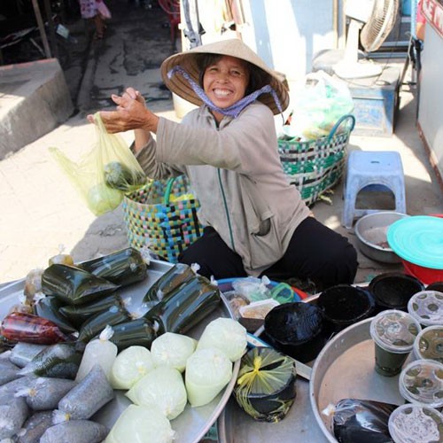 Hỗ trợ giải quyết việc làm cho lao động nữ