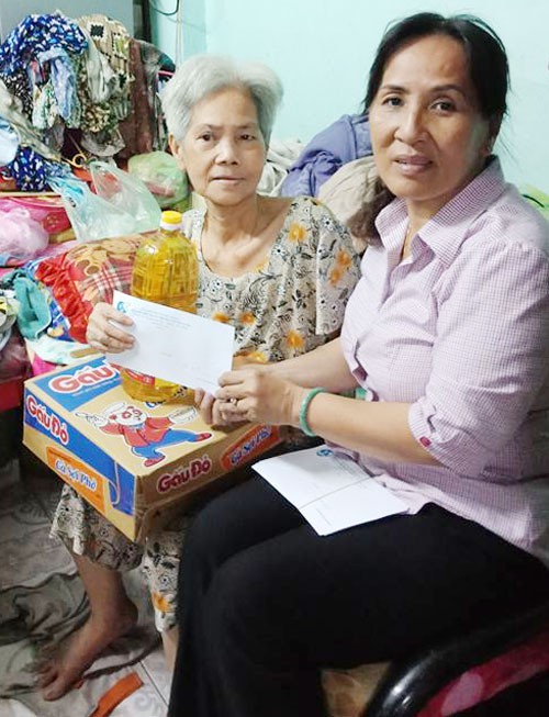GIẢI THƯỞNG PHỤ NỮ VIỆT NAM 2018: Người phụ nữ vác tù và - Ảnh 1.