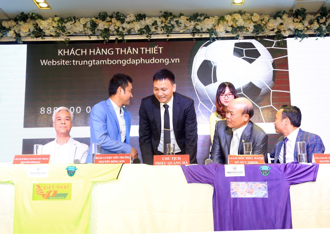 Ông chủ Triệu Quang Hà nói lý do ưu ái HLV Nguyễn Hồng Sơn