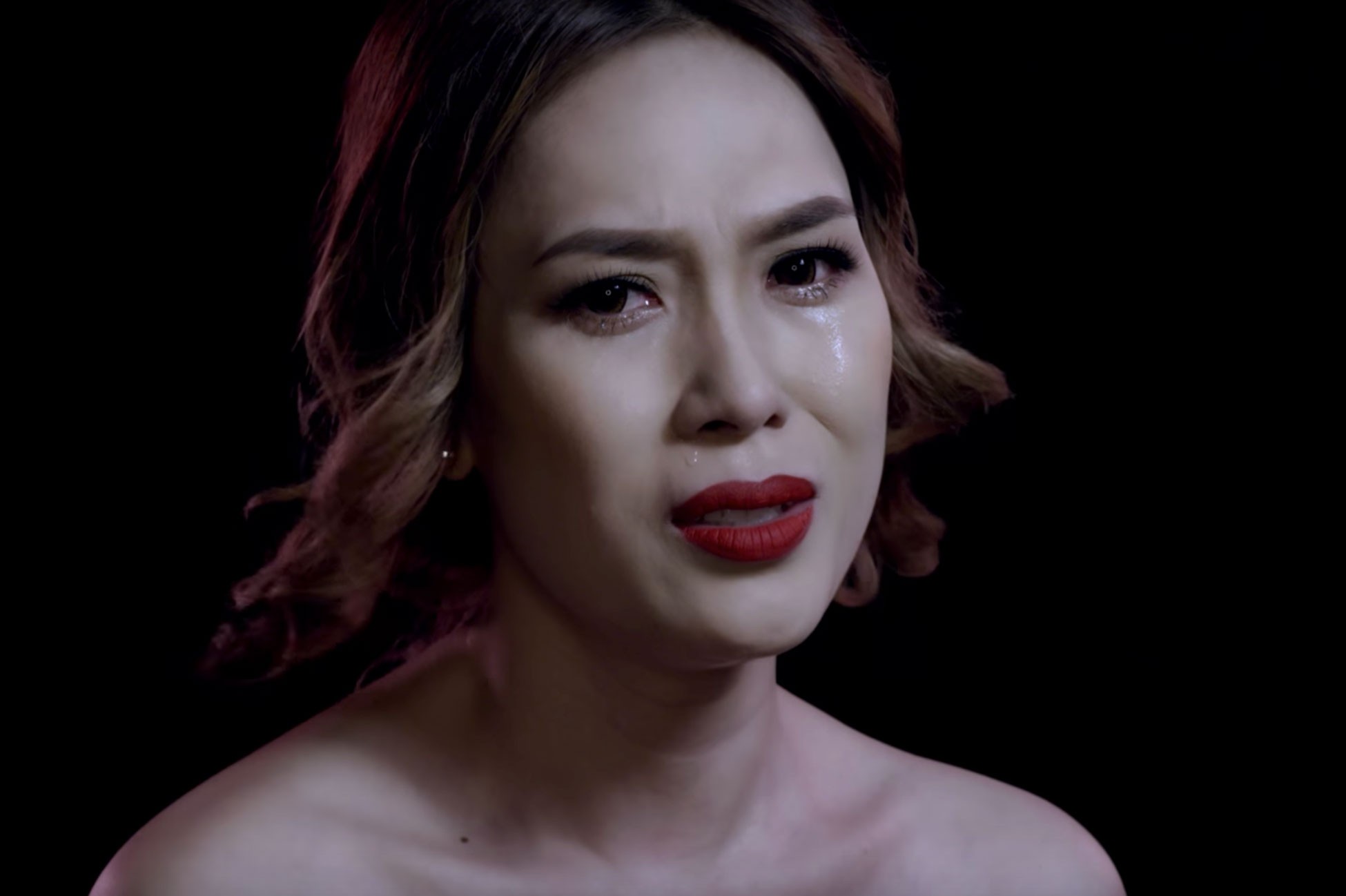 MV: Âm nhạc trở nên thứ yếu