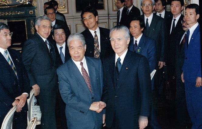Nguyên Tổng Bí thư Đỗ Mười từ trần: Cả cuộc đời vì dân, vì nước