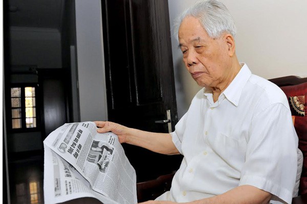 Tổng Bí thư Đỗ Mười và những cuộc gọi báo cáo công việc lúc 5 giờ sáng
