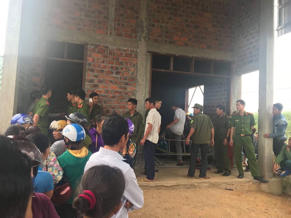 4 người một nh&agrave; chết trong tư thế treo cổ: H&agrave;ng x&oacute;m n&oacute;i về khoản nợ lớn - Ảnh 4.