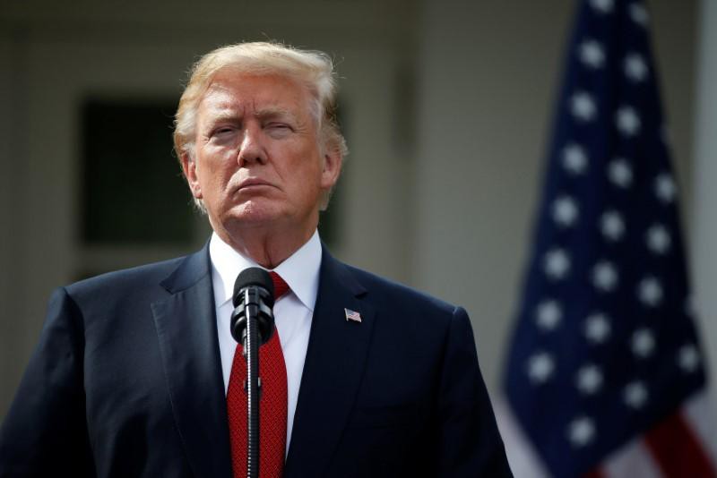 Ông Trump sẽ không tái tranh cử, bà Clinton tái xuất chính trường ?