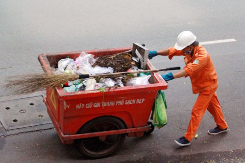 Xử lý dứt điểm nợ lương công nhân vệ sinh!