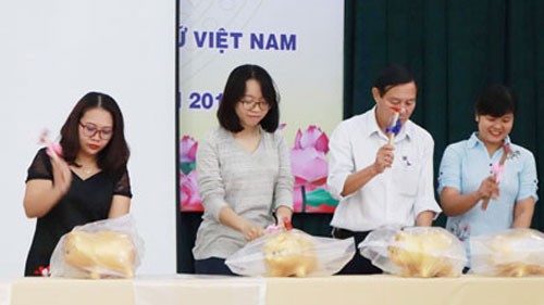 Hơn 465 triệu đồng chăm lo cho con c&ocirc;ng nh&acirc;n - Ảnh 1.