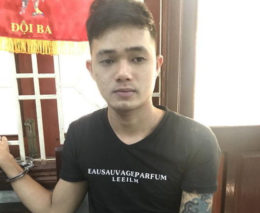 Thách nhau trên Facebook, chém chết người