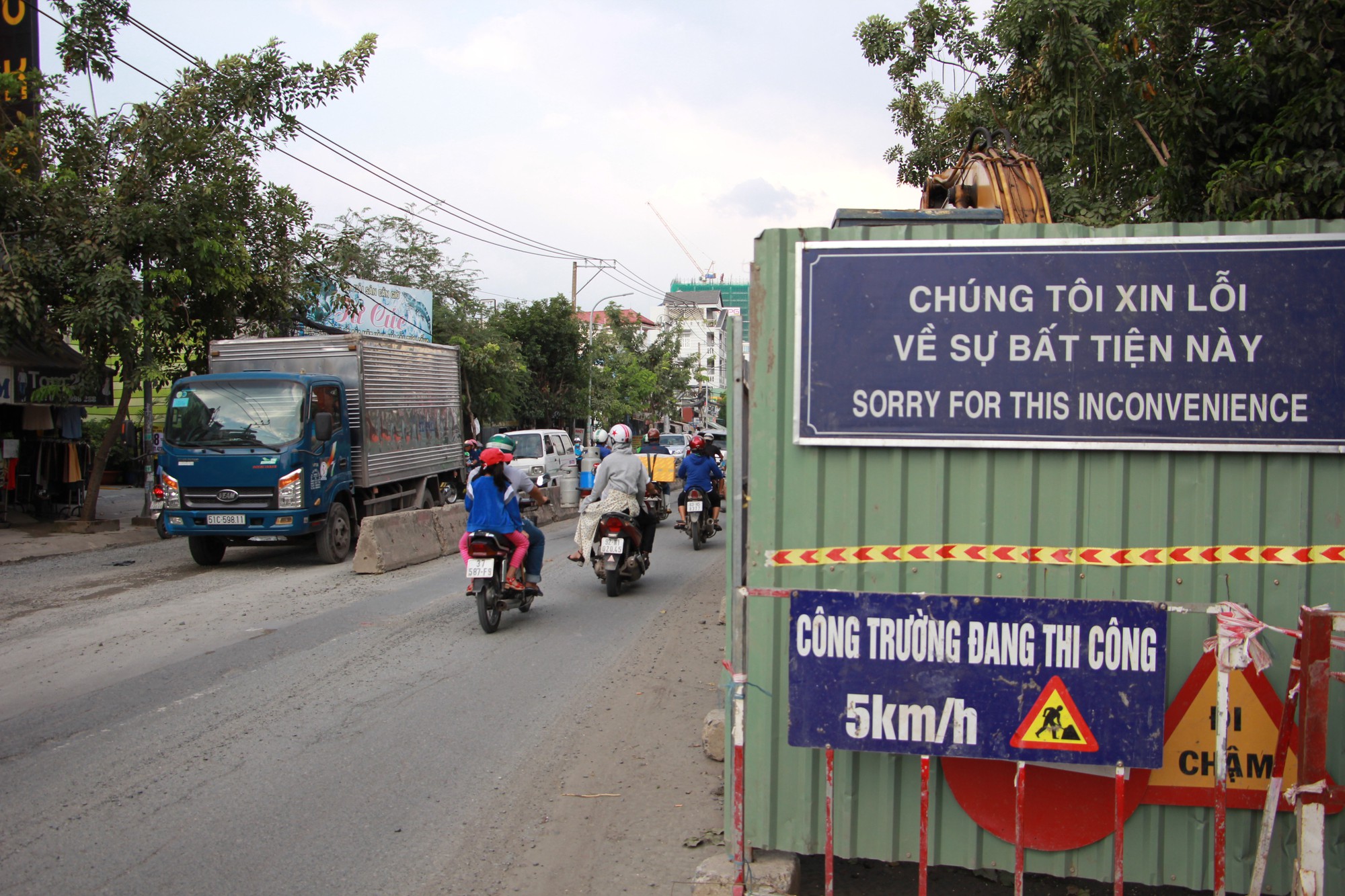 Căng mắt đi qua đường Huỳnh Tấn Phát - Ảnh 7.