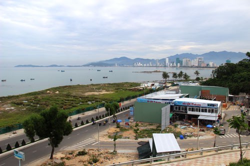 Kiện chính quyền vì giao"đất vàng" cho lãnh đạo
