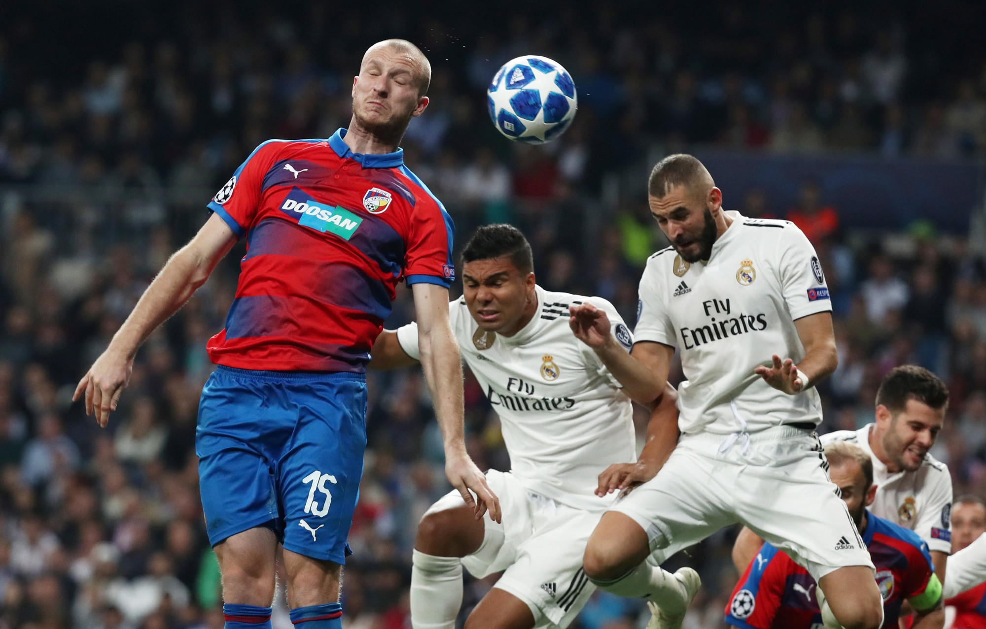 Thoát hiểm ở Bernabeu, sao Real Madrid "giữ ghế" HLV Lopetegui