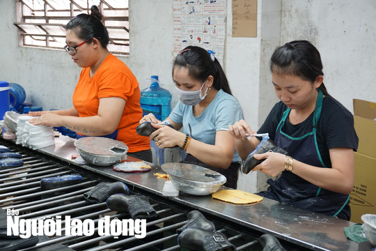 Quy định mới về tiền lương trả cho NLĐ v&agrave;o ng&agrave;y nghỉ hằng năm, Lễ, Tết - Ảnh 1.