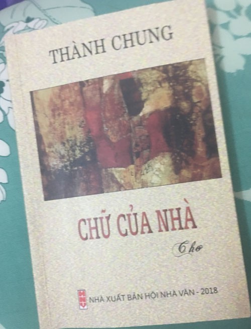 Chất lính, tình thơ trong "Chữ của nhà"