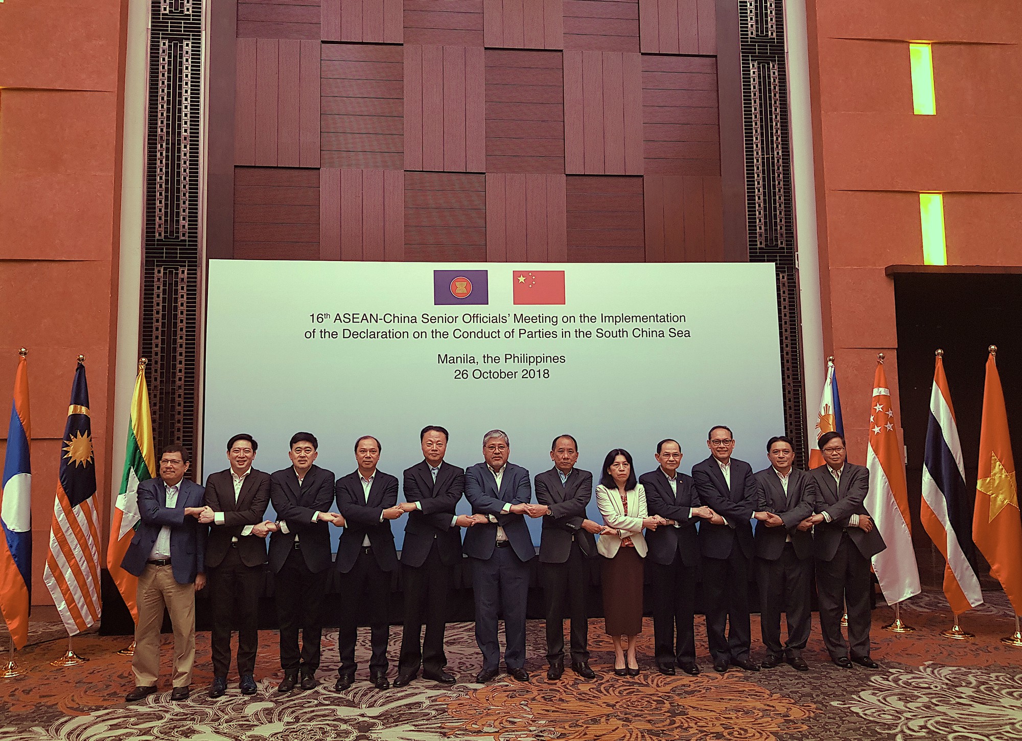 ASEAN - Trung Quốc họp về biển Đông