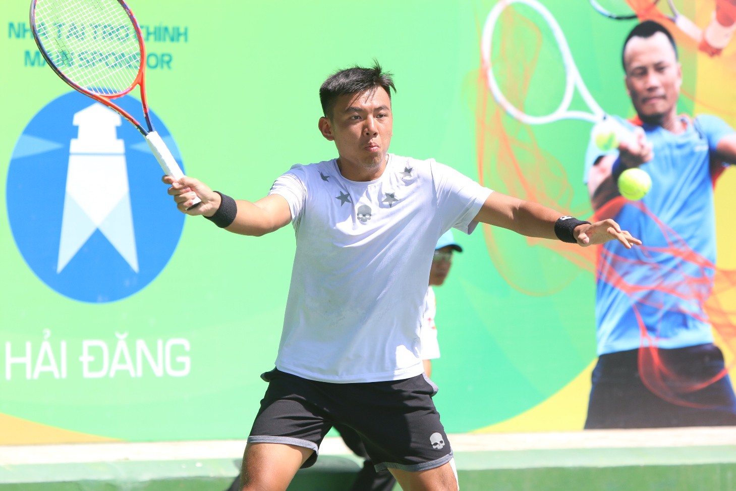 L&yacute; Ho&agrave;ng Nam gi&agrave;nh lại uy danh với c&uacute;p v&ocirc; địch đ&ocirc;i Vietnam F4 - Ảnh 1.