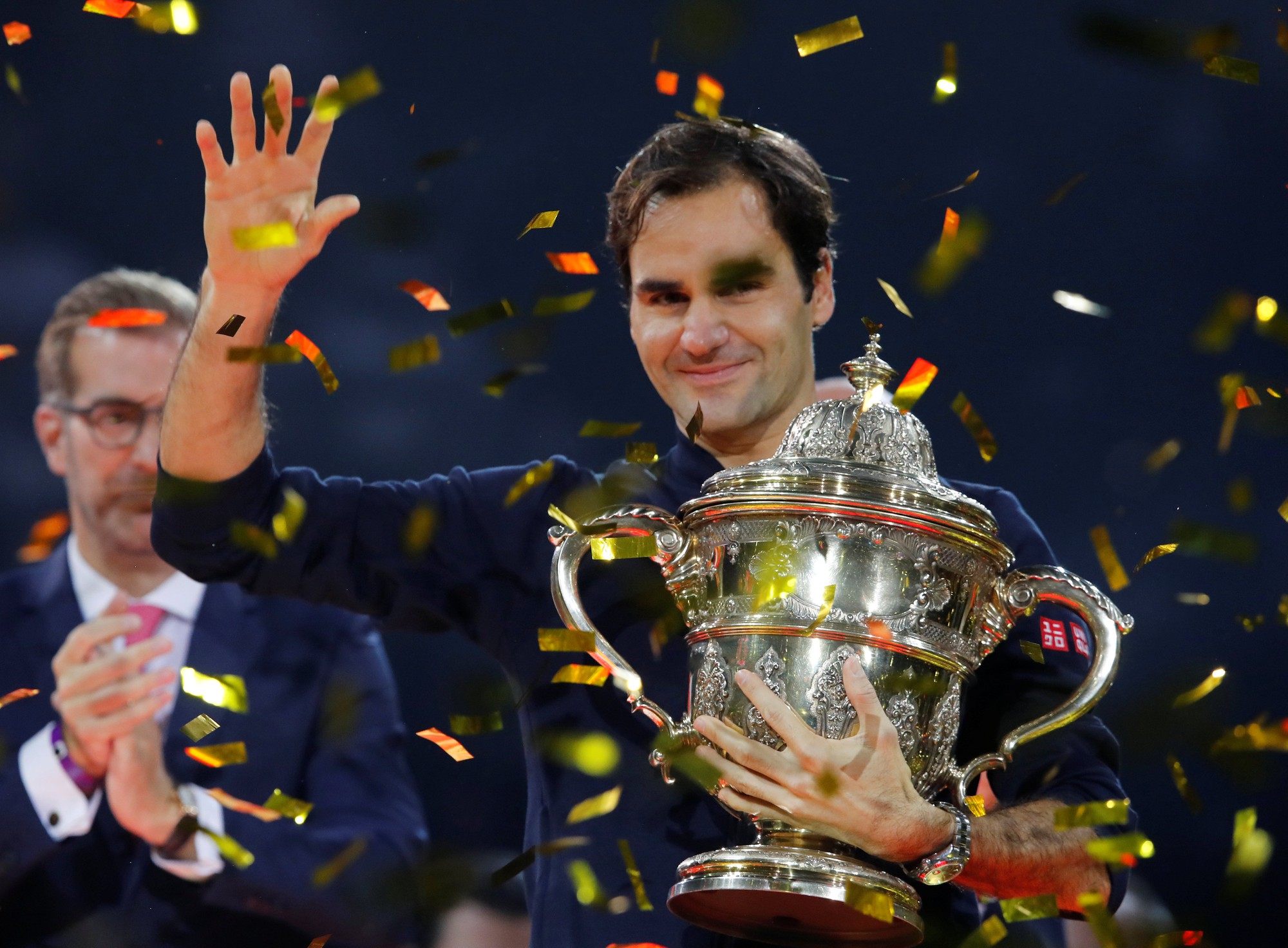 Federer: Từ cậu bé nhặt bóng thành huyền thoại sống quần vợt thế giới