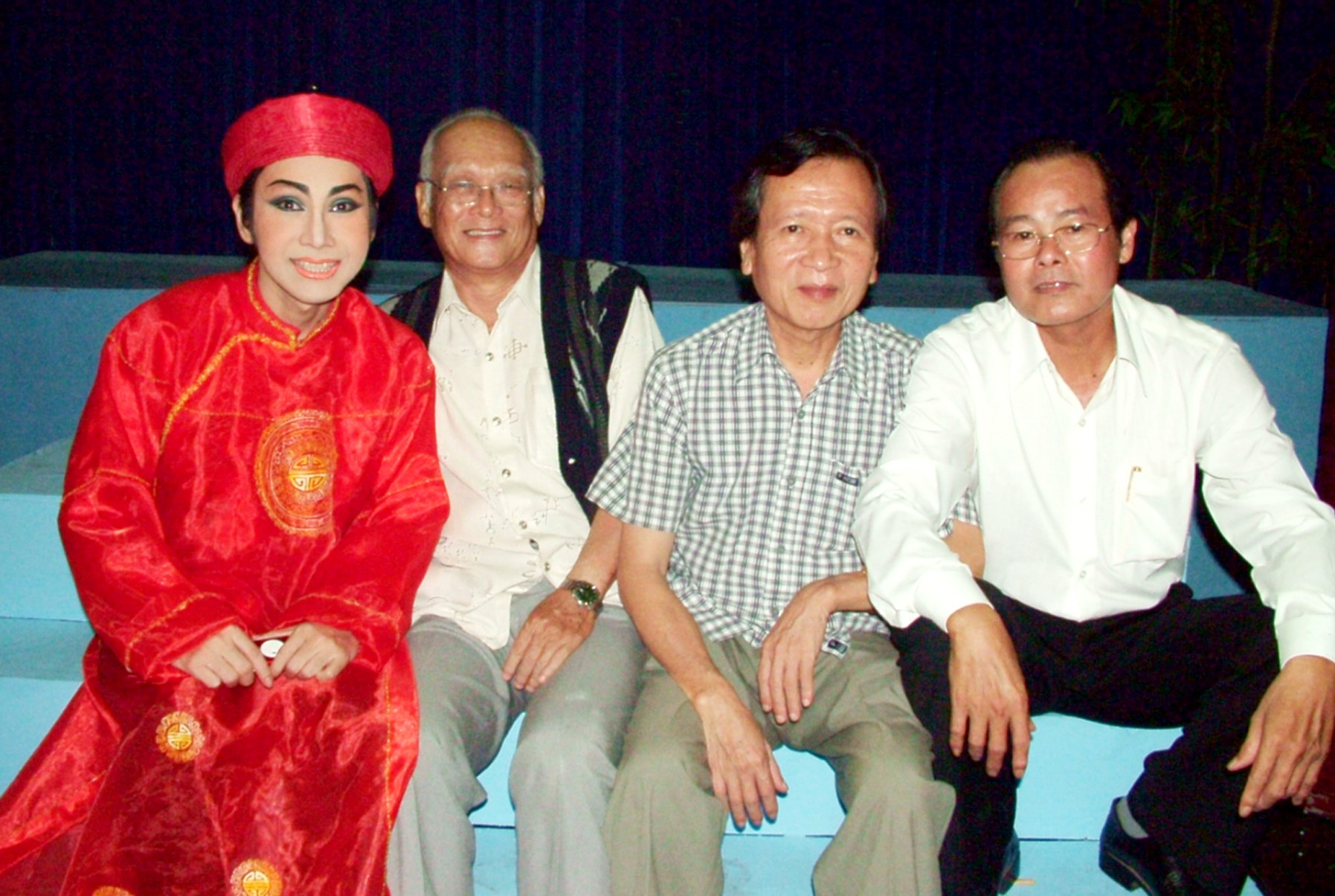 C&oacute; một Vầng trăng cổ nhạc tr&ograve;n 18 tuổi - Ảnh 5.