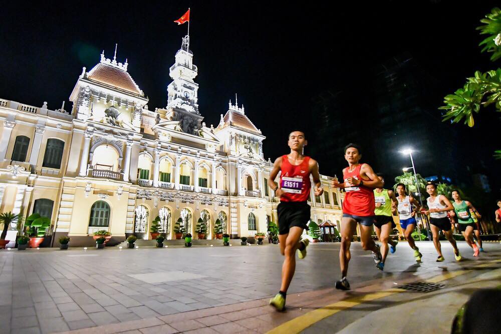 Từ Giải Marathon quốc tế TP HCM đến c&aacute;c giải chạy nội đ&ocirc; quy m&ocirc; ch&acirc;u &Aacute; - Ảnh 2.