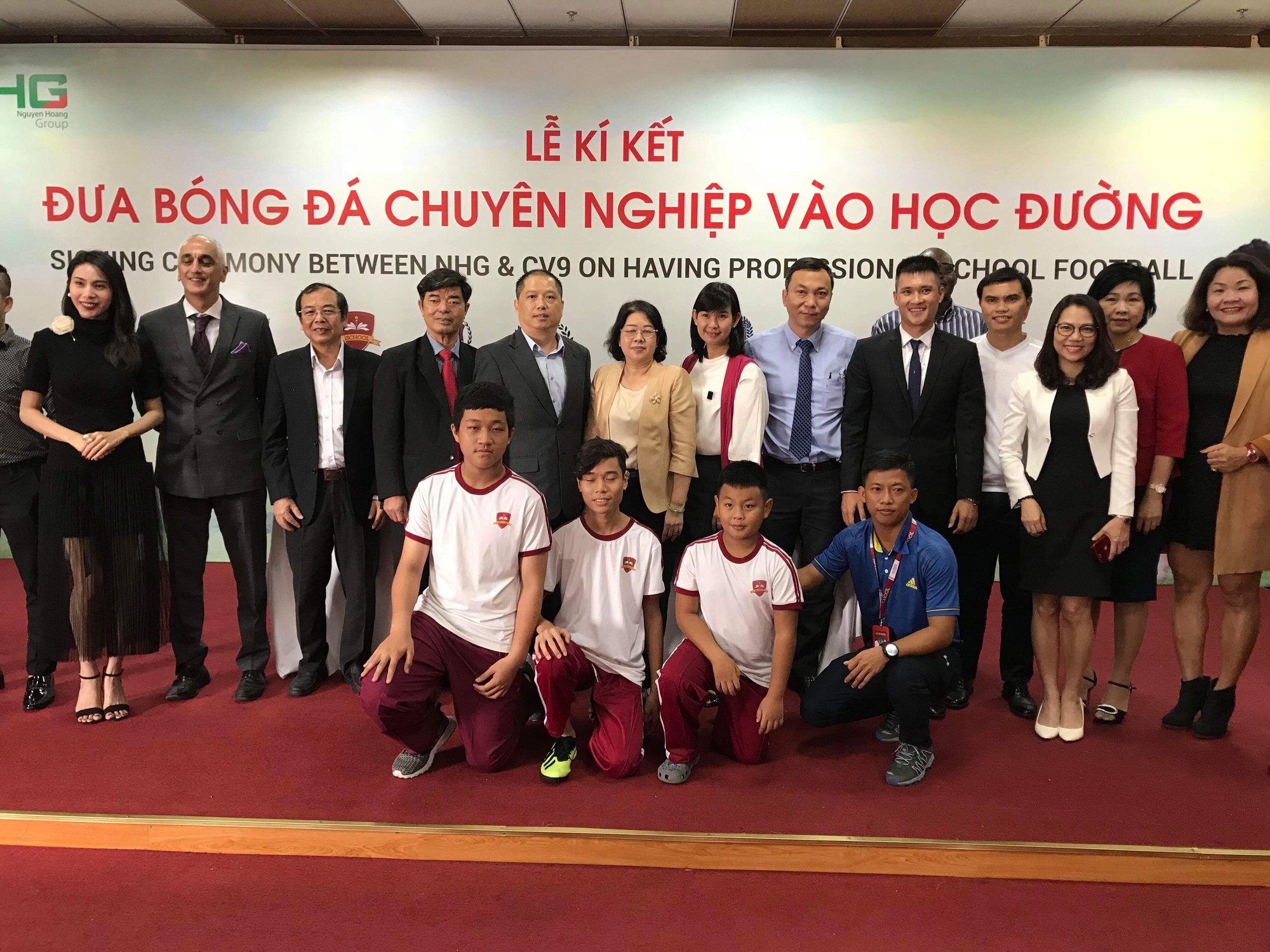 Công Vinh làm chủ tịch quản lý môn bóng đá tập đoàn giáo dục Nguyễn Hoàng - Ảnh 3.