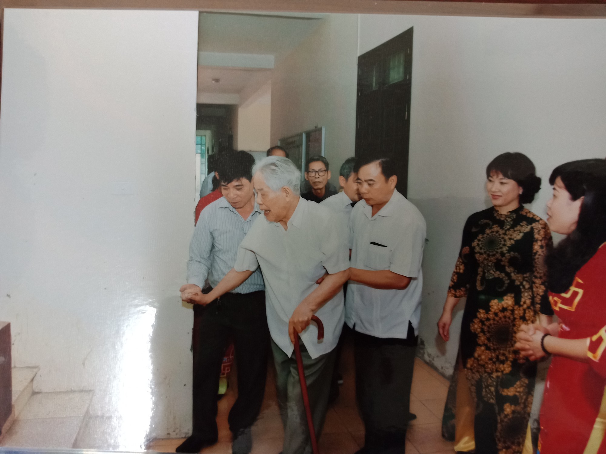 Những h&igrave;nh ảnh b&igrave;nh dị trong căn nh&agrave; cấp 4 của cố Tổng B&iacute; thư Đỗ Mười - Ảnh 7.
