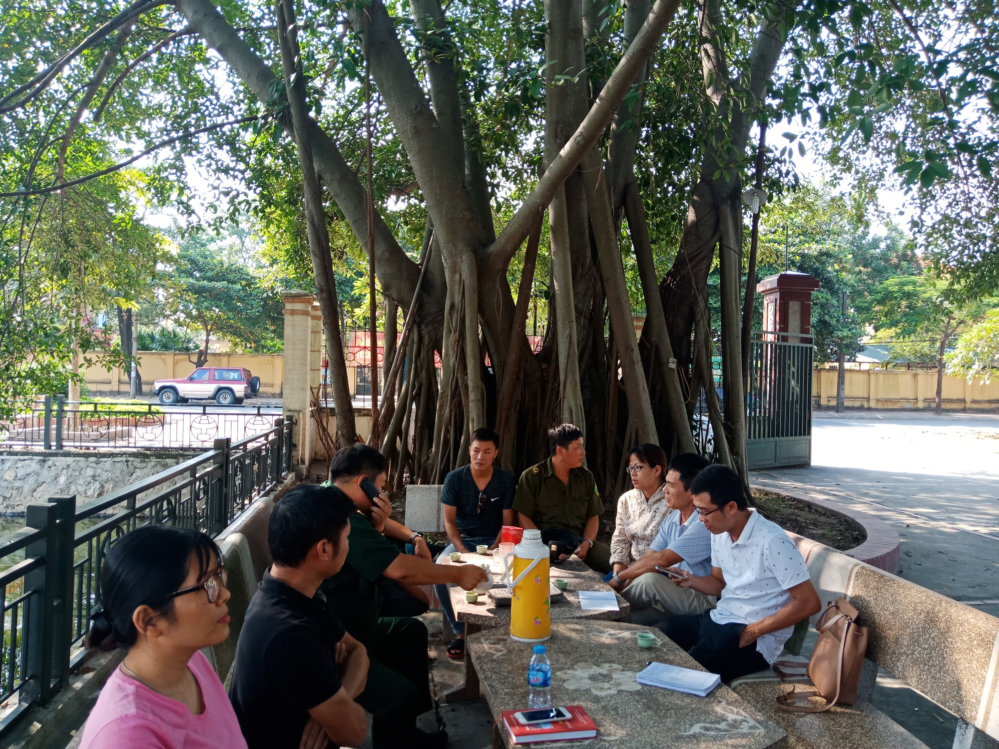 Những h&igrave;nh ảnh b&igrave;nh dị trong căn nh&agrave; cấp 4 của cố Tổng B&iacute; thư Đỗ Mười - Ảnh 9.