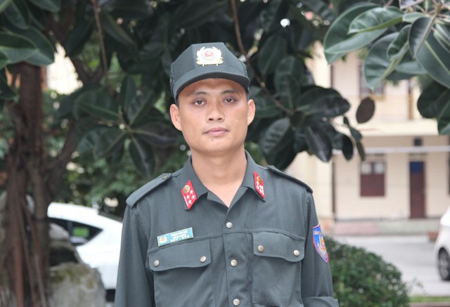 Vì sao trùm ma túy ôm lựu đạn đầu hàng sau 13 giờ cố thủ?