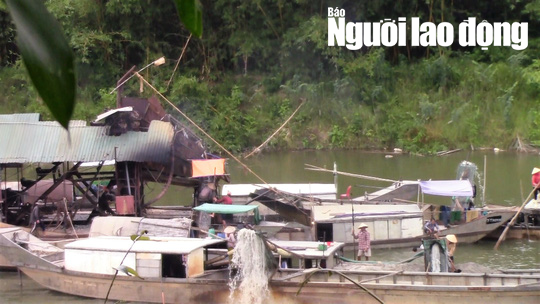Mỏ cát, sỏi lậu khai thác rầm rộ chỉ bị phạt 15 triệu đồng - Ảnh 3.