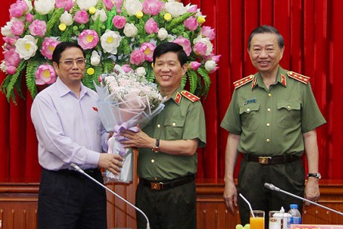 Công bố Quyết định của Bộ Chính trị về công tác cán bộ tại Đảng ủy Công an Trung ương