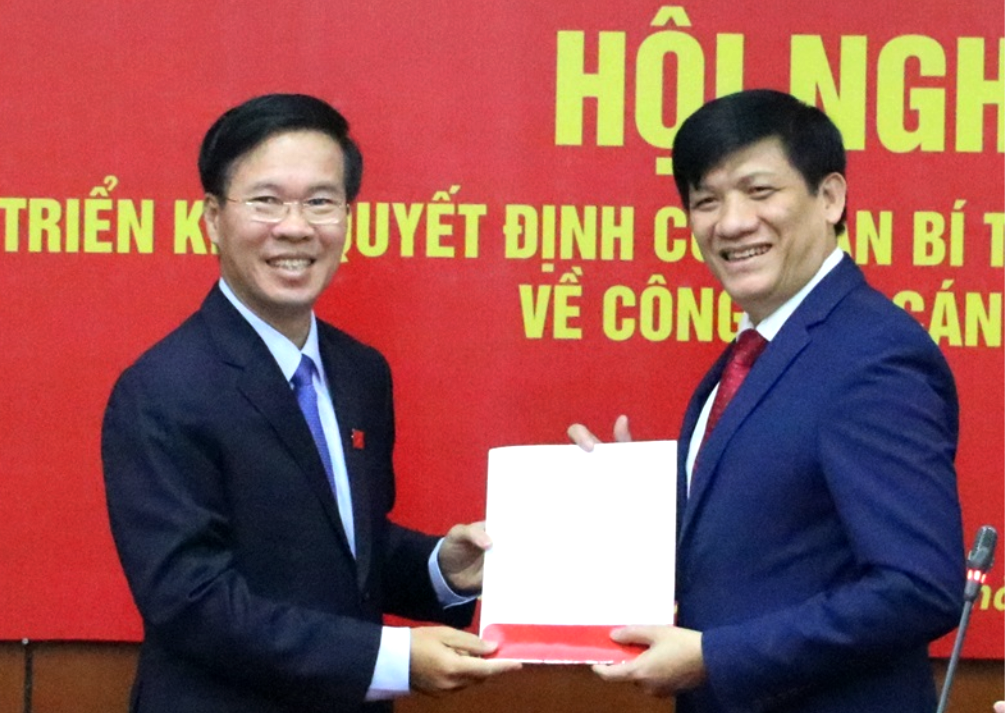 Ban Bí thư điều động, phân công Thứ trưởng Bộ Y tế Nguyễn Thanh Long