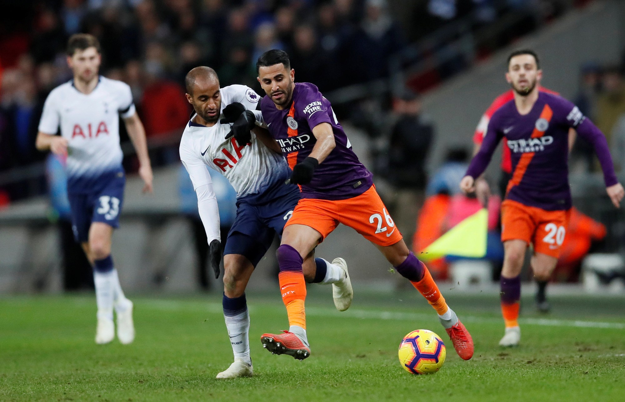 Cựu công thần Leicester toả sáng, Man City đòi lại ngôi đầu Ngoại hạng - Ảnh 3.