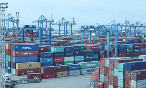 Đề xuất tăng giá dịch vụ tại cảng biển