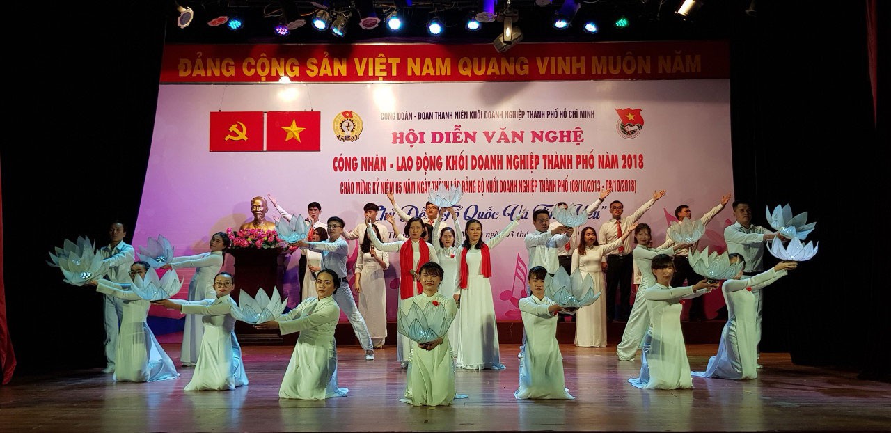 Li&ecirc;n hoan c&aacute;c Nh&agrave; Văn h&oacute;a Lao động: S&acirc;n chơi bổ &iacute;ch cho người lao động - Ảnh 1.