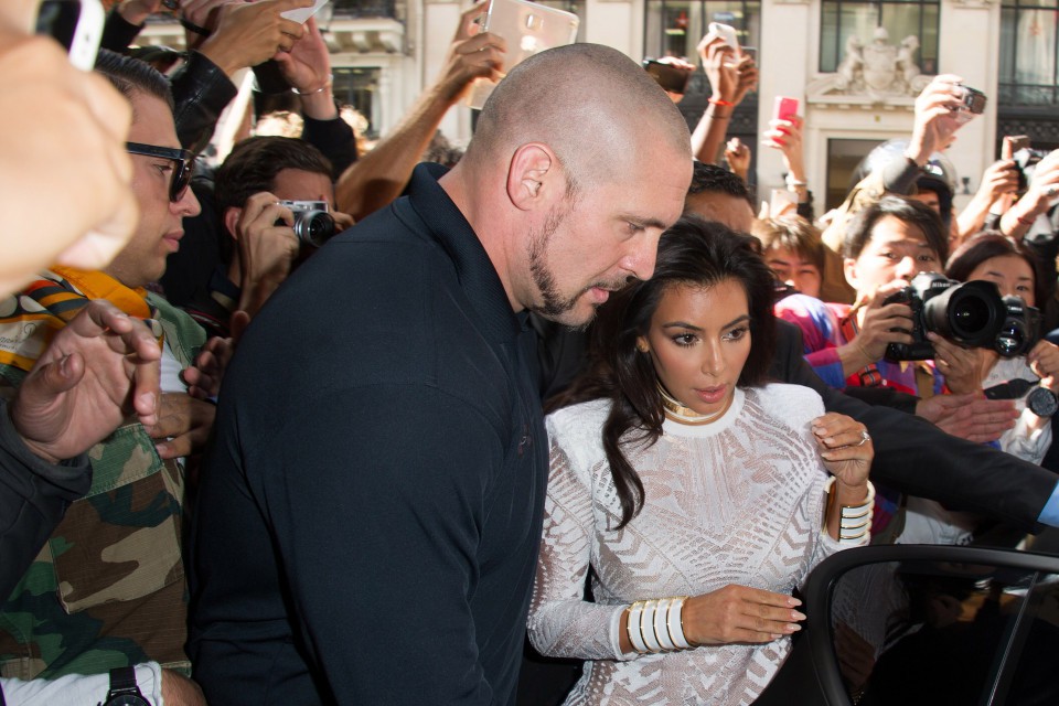 Vụ cướp tại nhà Kim Kardashian: Vệ sĩ bị kiện đòi 6,1 triệu USD