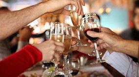 Mẹo giải rượu cực nhanh, không lo quá chén