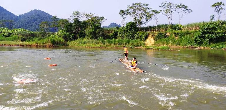 Rủ nhau ra đập chơi, 3 học sinh lớp 3 đuối nước