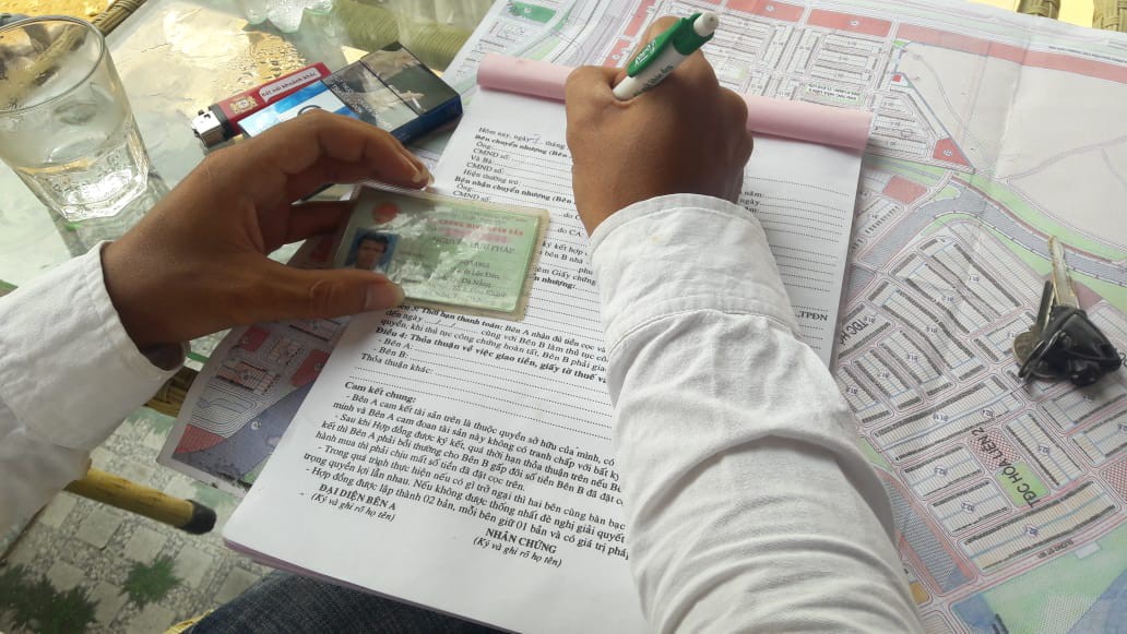Đ&agrave; Nẵng: Gi&aacute; đất nền ở H&ograve;a Li&ecirc;n sốt bất thường, người mua đ&ocirc;ng như đi chợ - Ảnh 4.