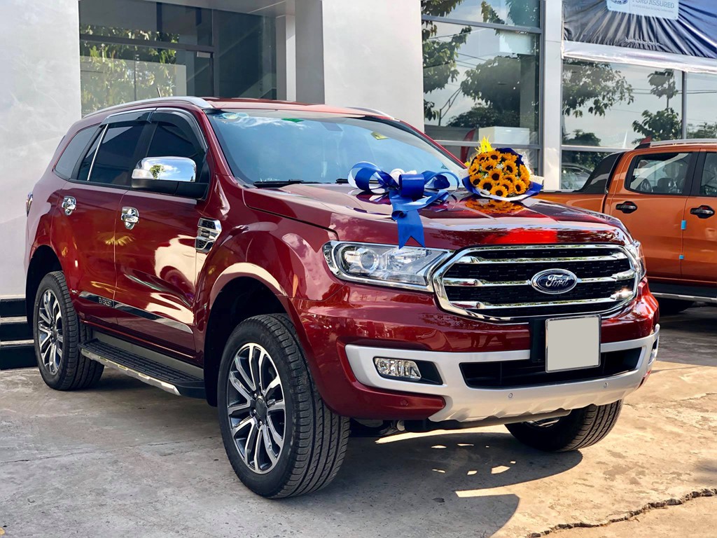 6 mẫu xe nhập khẩu b&aacute;n bia k&egrave;m lạc tại Việt Nam - Ảnh 2.