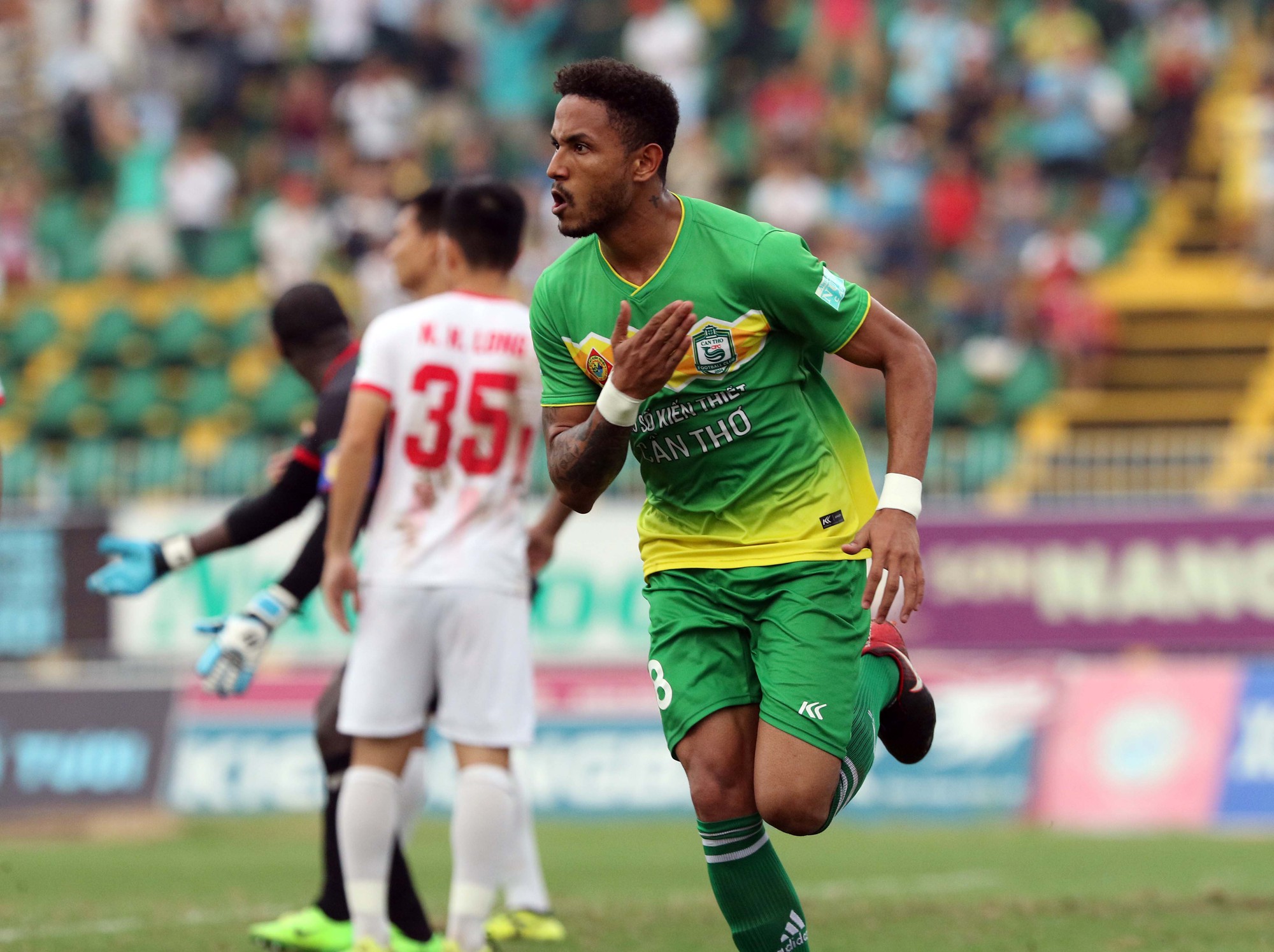 Đẩy XSKT Cần Thơ rớt hạng, Nam Định gi&agrave;nh suất tranh v&eacute; vớt V-League 2019 - Ảnh 5.