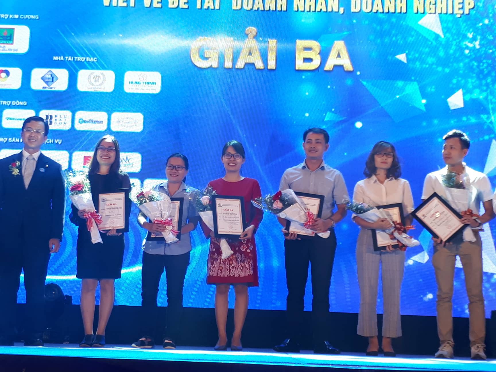 Báo Người Lao Động đoạt 2 giải báo chí viết về doanh nhân, doanh nghiệp