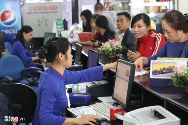 Giá vé tàu Tết 2019 ở đâu so với vé máy bay?