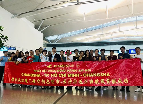 Mở đường bay thẳng TP HCM - TP Changsha